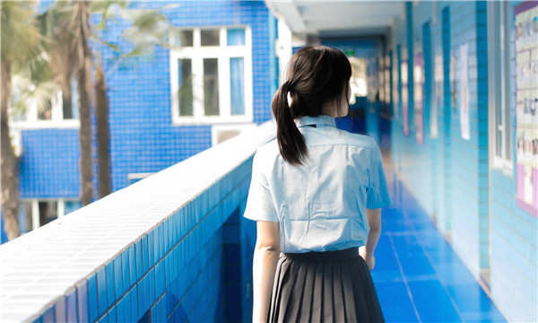 南木林如何找到一个可以帮助我生孩子的女人？